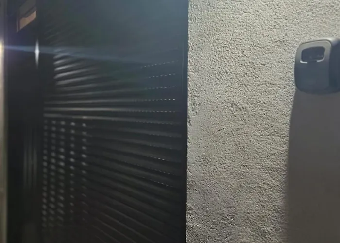 Contact Apartmanhotel Tirana